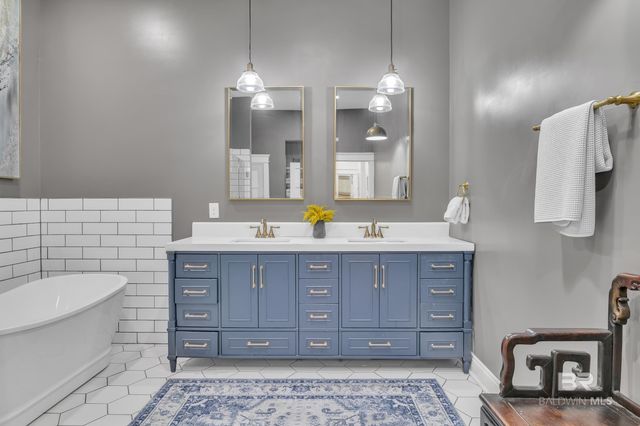 12952 County Road 1, Fairhope, AL 36532