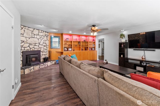 201 Englert, Woodland, WA 98674