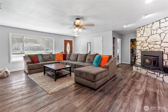 201 Englert, Woodland, WA 98674