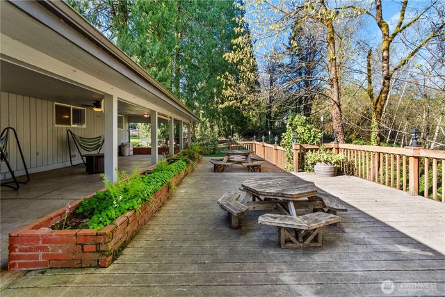 201 Englert, Woodland, WA 98674