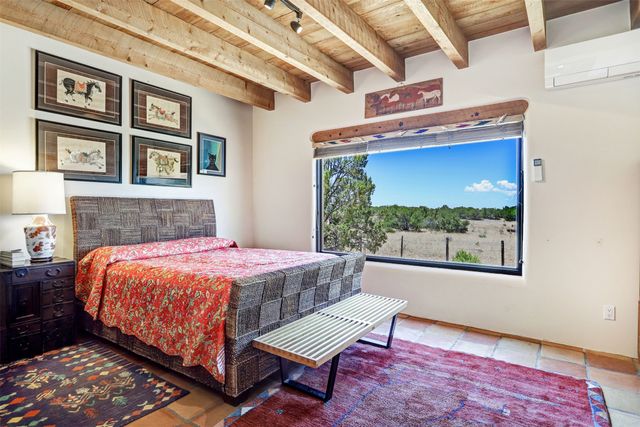 13 Herrada Ct, Santa Fe, NM 87508