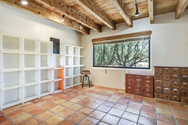 13 Herrada Ct, Santa Fe, NM 87508