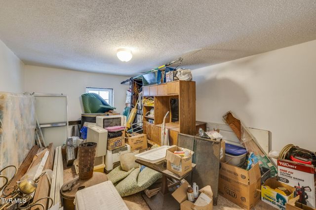 547 Wynding Way Drive, Fort Blackmore, VA 24250