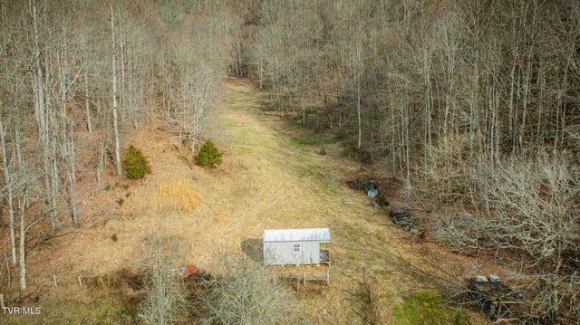 547 Wynding Way Drive, Fort Blackmore, VA 24250