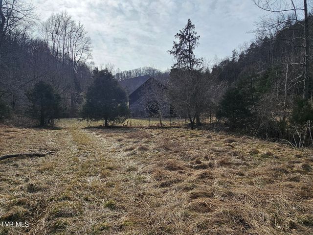547 Wynding Way Drive, Fort Blackmore, VA 24250