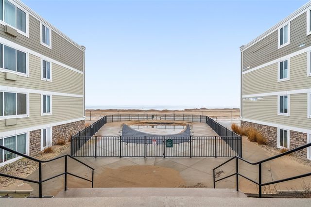 223 N Shore Drive 308, South Haven, MI 49090