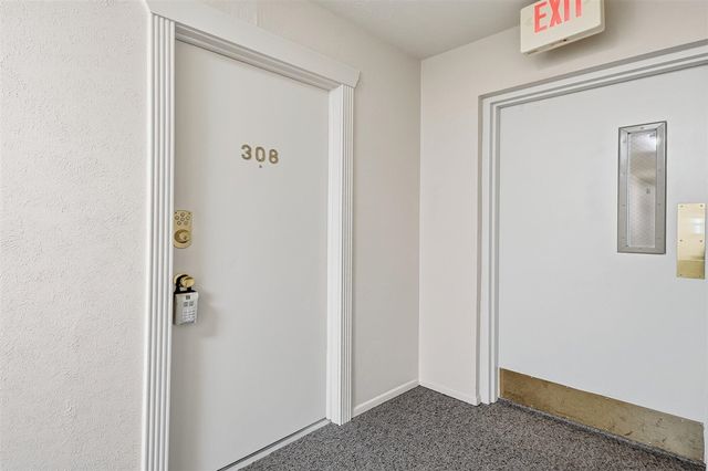 223 N Shore Drive 308, South Haven, MI 49090