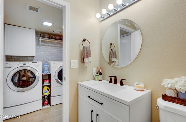 1656 N VENTURA Lane, Tempe, AZ 85288