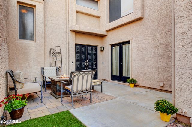 1656 N VENTURA Lane, Tempe, AZ 85288