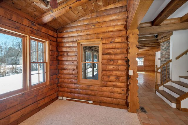 124 Hovey Road, Londonderry, NH 03053