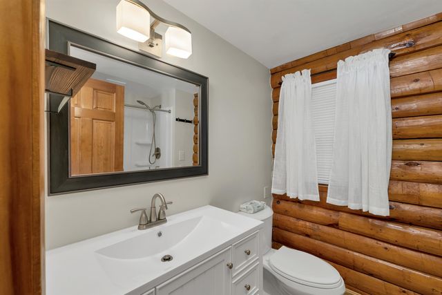 124 Hovey Road, Londonderry, NH 03053