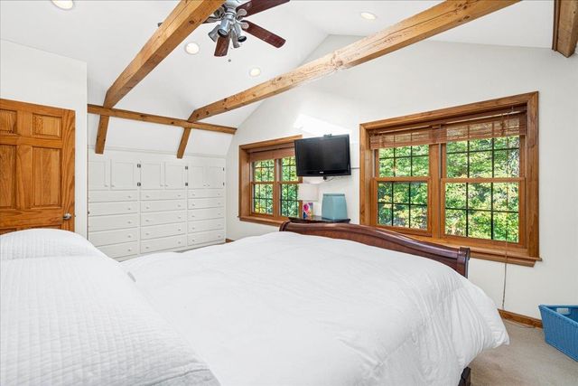 124 Hovey Road, Londonderry, NH 03053