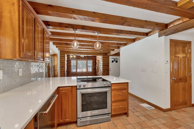 124 Hovey Road, Londonderry, NH 03053