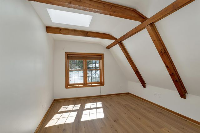 124 Hovey Road, Londonderry, NH 03053