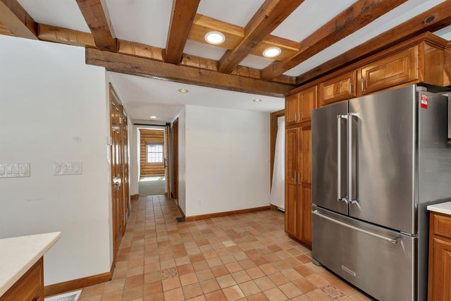 124 Hovey Road, Londonderry, NH 03053