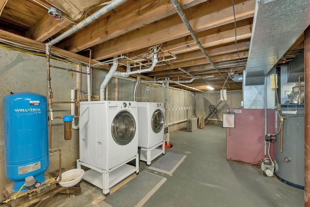 124 Hovey Road, Londonderry, NH 03053