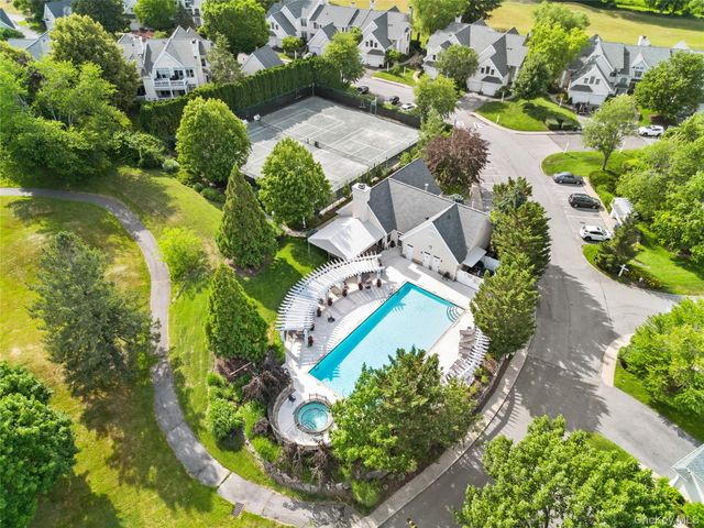 2 Doral Greens Drive E, Rye Brook, NY 10573