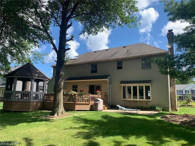 4386 Muirfield Way, Westlake, OH 44145