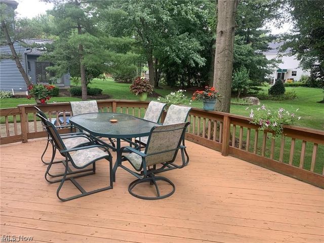 4386 Muirfield Way, Westlake, OH 44145