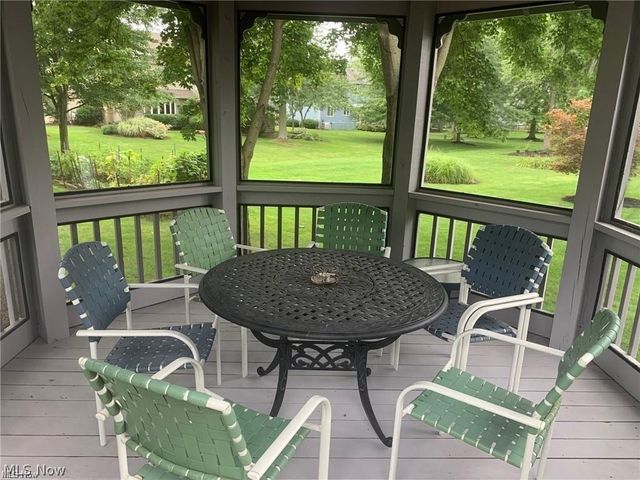 4386 Muirfield Way, Westlake, OH 44145