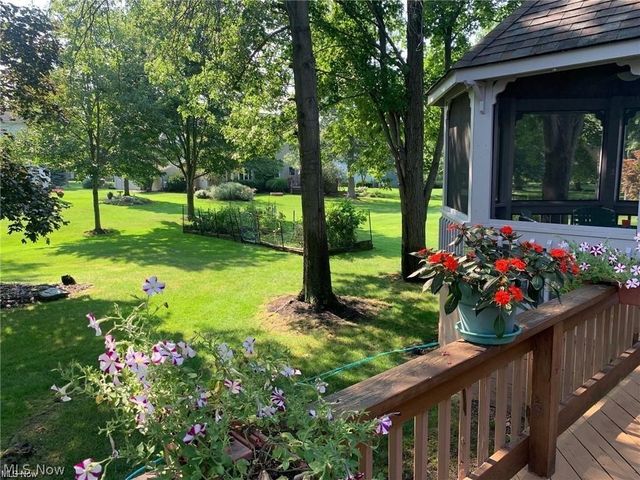 4386 Muirfield Way, Westlake, OH 44145