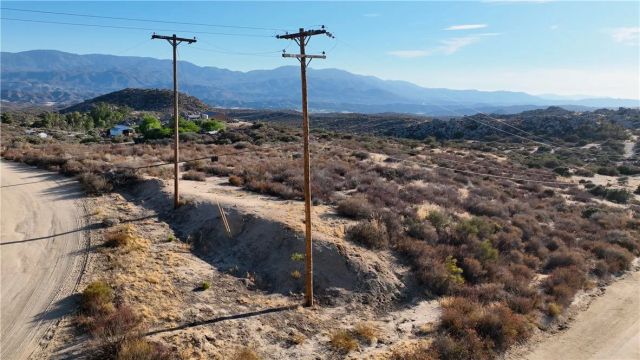 15 Goodlett, Aguanga, CA 92536