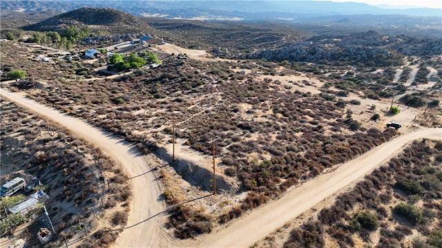 15 Goodlett, Aguanga, CA 92536