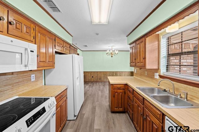 201 Minwood, Mineola, TX 75773