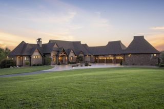 469 Valley Creek Road, Clever, MO 65631