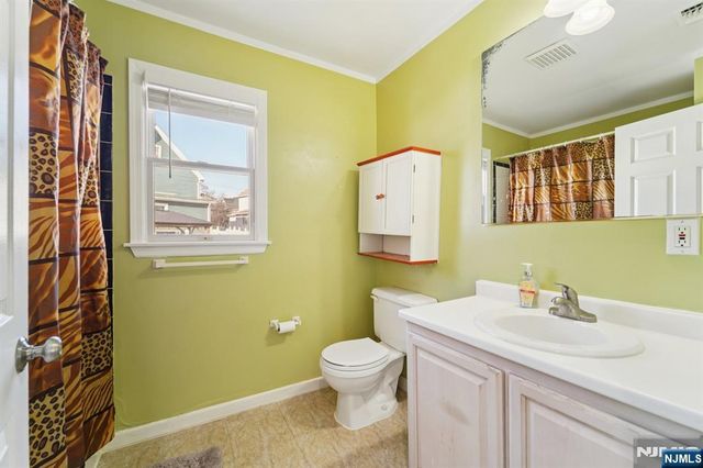 200 West Street, Englewood, NJ 07631