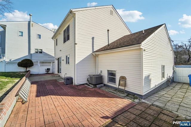 200 West Street, Englewood, NJ 07631