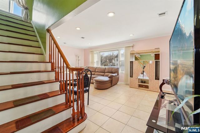 200 West Street, Englewood, NJ 07631