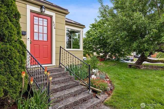 624 S Gold Street, Centralia, WA 98531
