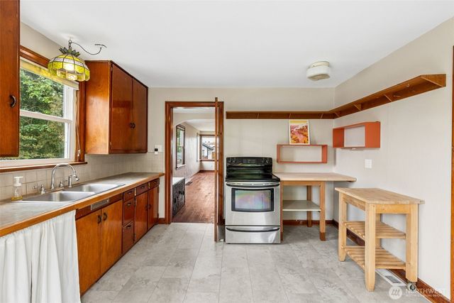 624 S Gold Street, Centralia, WA 98531