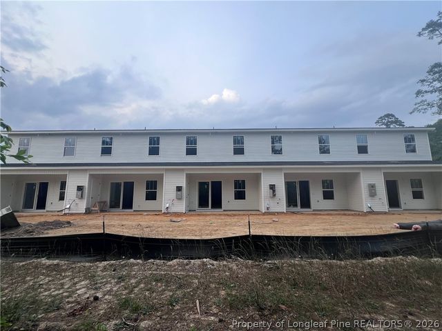 1706 Florshine Way, Fayetteville, NC 28312