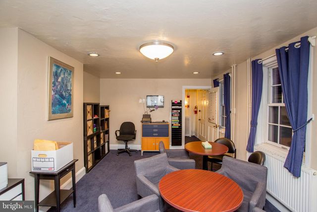 313 S 16TH ST, Philadelphia, PA 19102