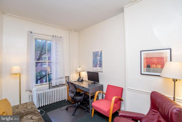 313 S 16TH ST, Philadelphia, PA 19102