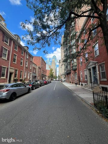 313 S 16TH ST, Philadelphia, PA 19102