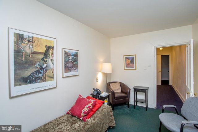 313 S 16TH ST, Philadelphia, PA 19102