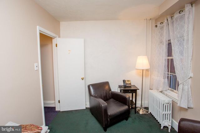 313 S 16TH ST, Philadelphia, PA 19102