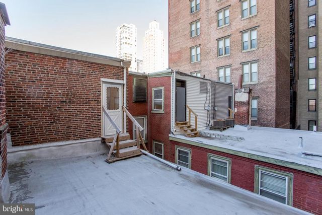 313 S 16TH ST, Philadelphia, PA 19102