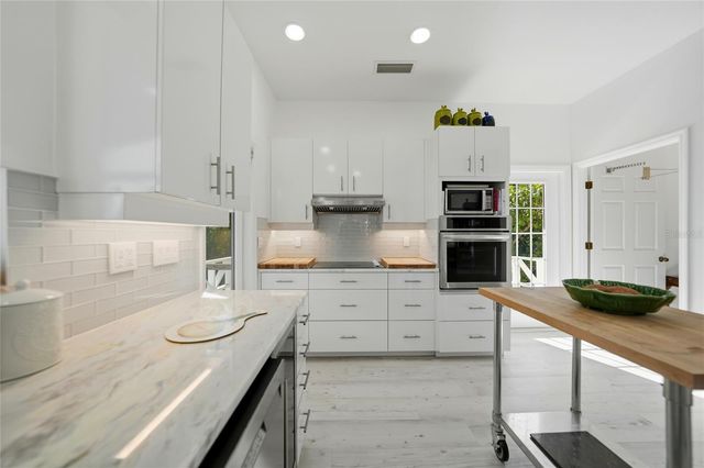 7515 MANASOTA KEY ROAD, Englewood, FL 34223