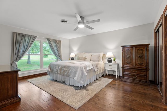 28 Lynn Road, Signal Mountain, TN 37377