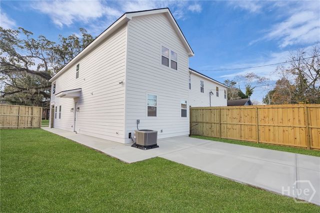 1230 E Anderson Street, Savannah, GA 31404