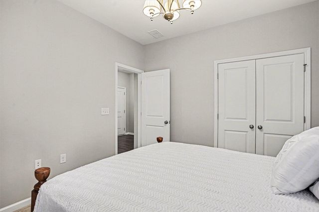 202 Pavilion Street, Summerville, SC 29483