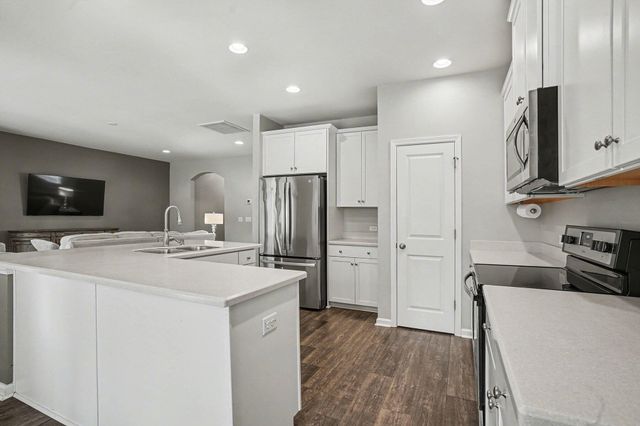 202 Pavilion Street, Summerville, SC 29483