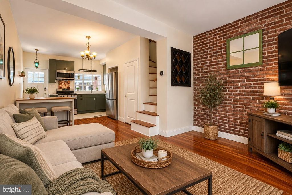 740 S MILDRED ST, PHILADELPHIA, PA 19147 — photo 3