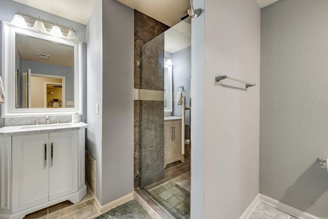 402 Demuth, Benton, AR 72019