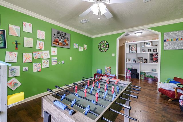 402 Demuth, Benton, AR 72019