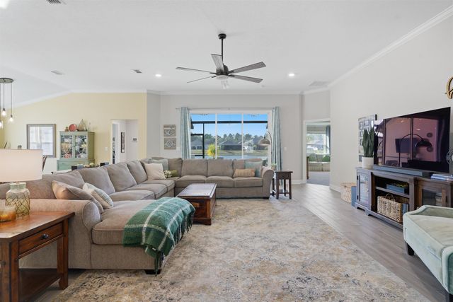 71 Gypsum Pl, St Augustine, FL 32086